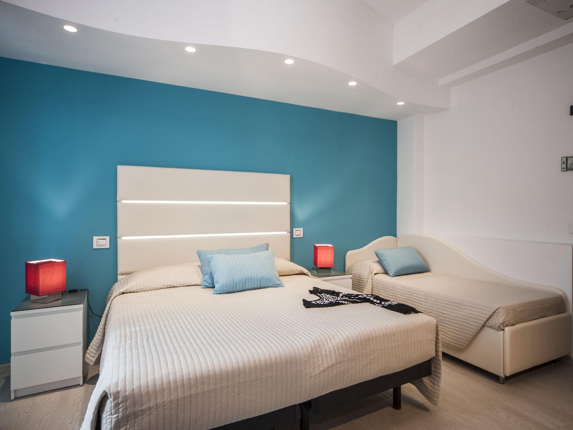 Hotel Levante Римини Екстериор снимка