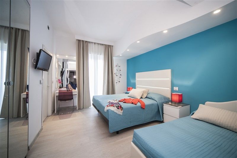 Hotel Levante Римини Екстериор снимка